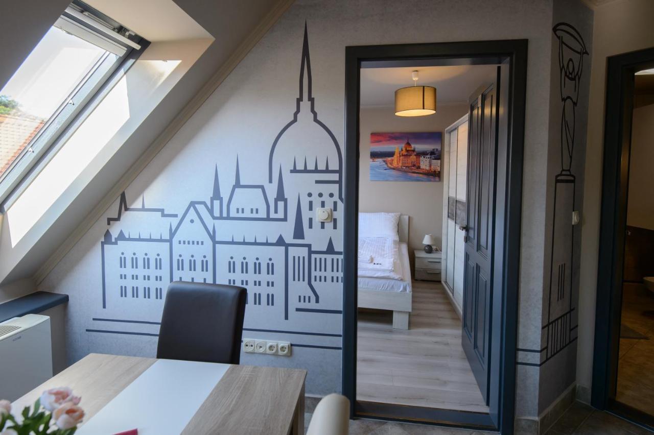 Hr Apartmanhaz Eger Luaran gambar